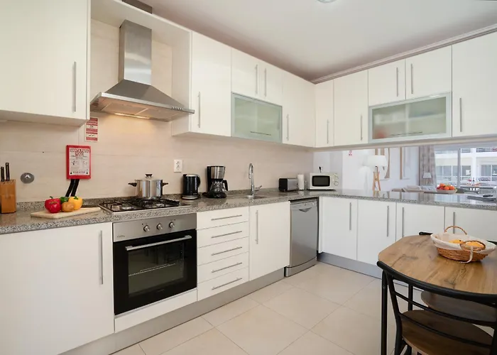 Daire Rosetta, Formosa Village